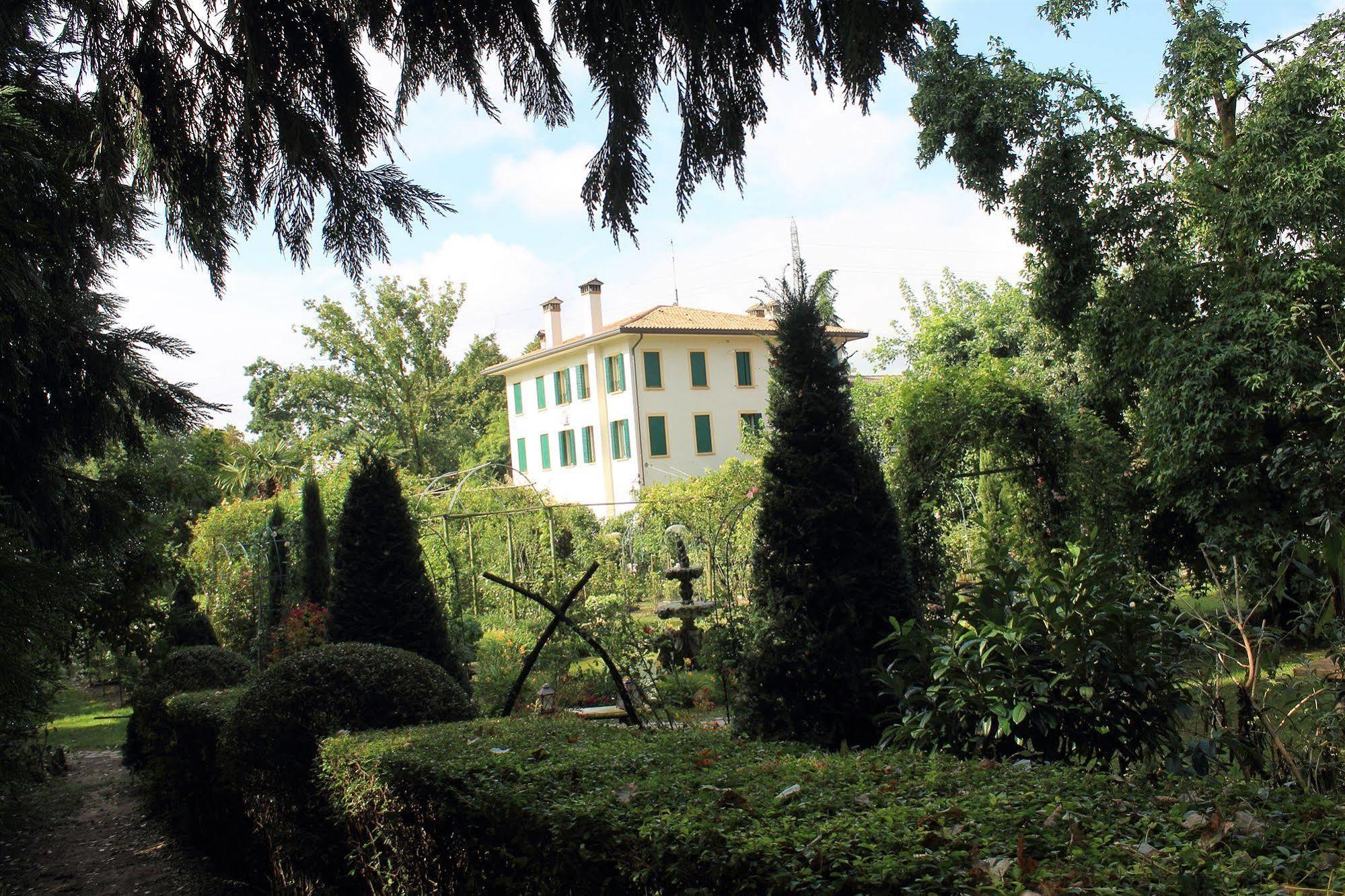 بادوفا Villa Leonati المظهر الخارجي الصورة